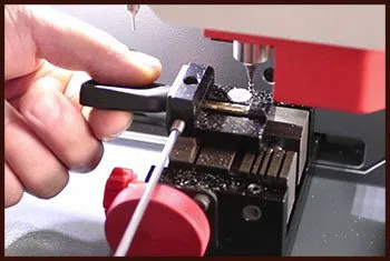 Usa Locksmith Service St Petersburg, FL 727-322-4084 - 11-key-cutting